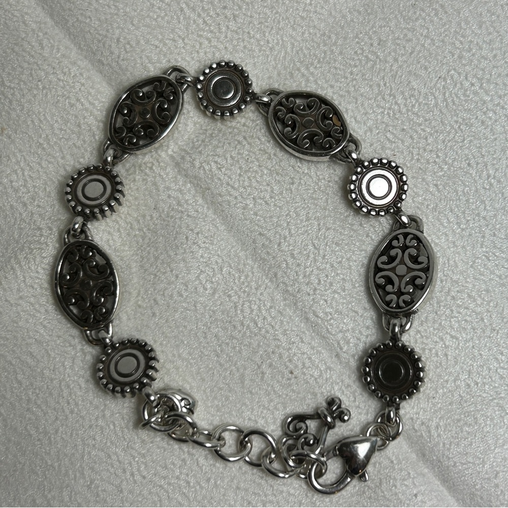 Brighton Intrigue Bracelet Two-tone Silver Plated 8" Mixed Metals - Picture 9 of 13